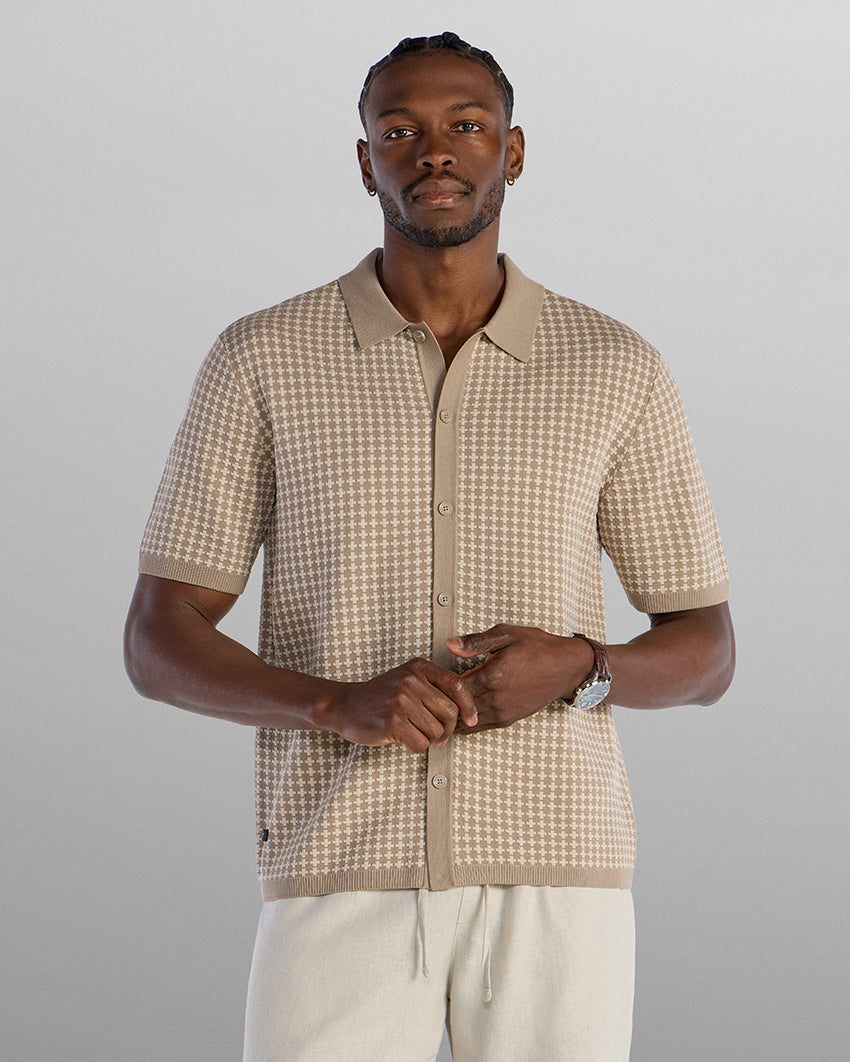 TechKnit Club Short Sleeve Button Down